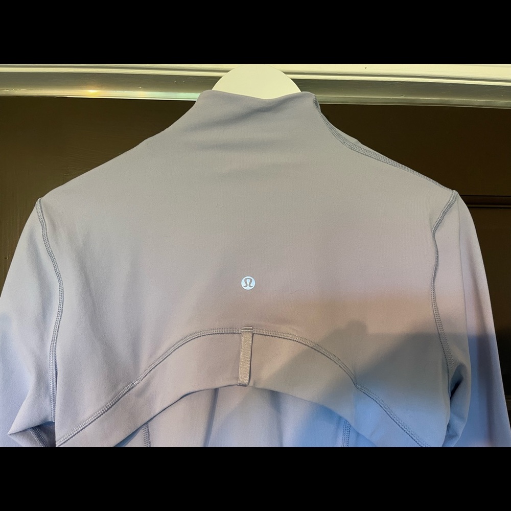 Lululemon Define Jacket Berry Mist Luon 10 blue purple - Picture 8 of 10